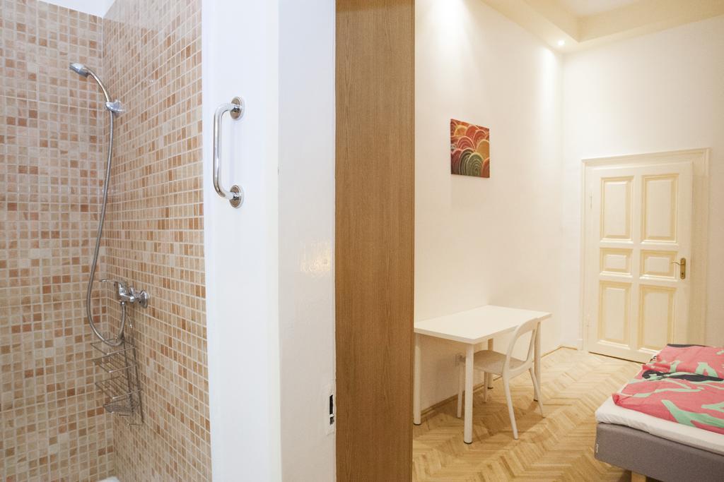 Carolyn Apartman In The Old City Apartment Budapest Exterior photo